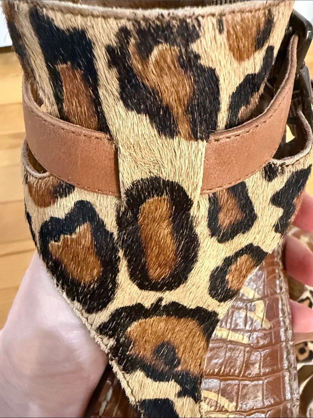 Sam Edelman Leopard Print Brown and Cream Toe-Ring Ankle Strap Sandals - Picture 2 of 15